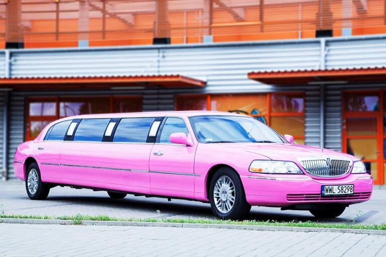 różowa limuzyna w poznaniu