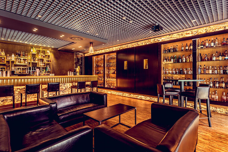 degustacja whisky poznań - wnętrze