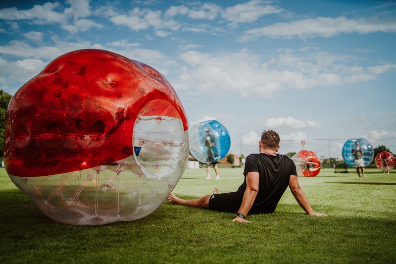 Paintball, Strzelnica lub Bubble Football we Wrocławiu - pomysł na aktywny wieczór kawalerski